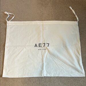 Large AE77 New York White Dust Bag